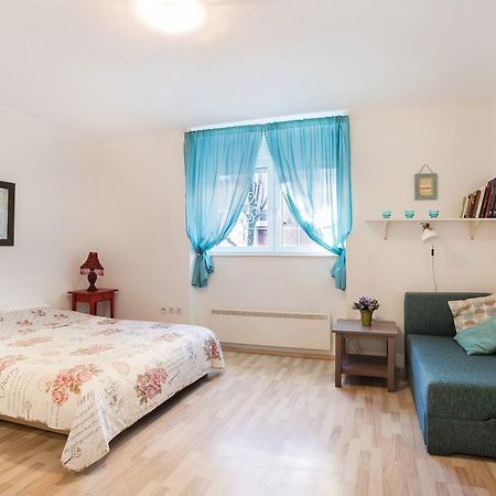 Apartment Roza Загреб Экстерьер фото
